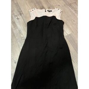 White House Black Market‎ Colorblock Sheath Dress Black Cream Button Shoulder 8